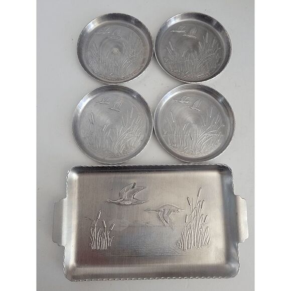 Vintage Home Aluminum Duck Scene Bar Tray And Coasters Set 1 Tray 4 Coasters - Picture 1 of 4